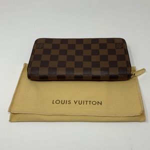 Louis Vuitton Brown Checkered Wallet